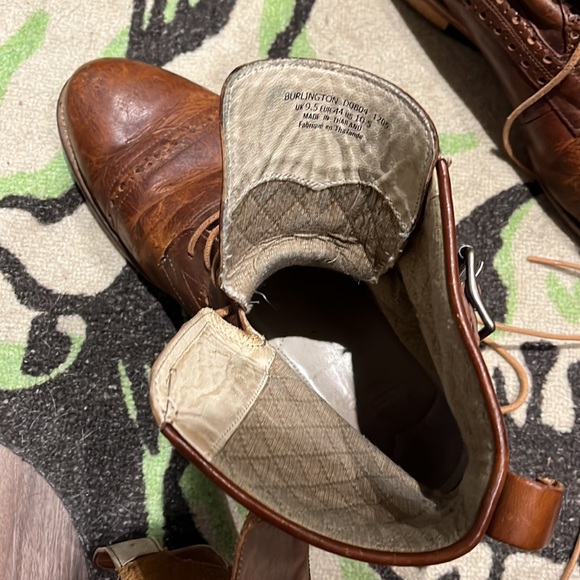 Like new J shoes Burlington boots - Picture 3 of 6